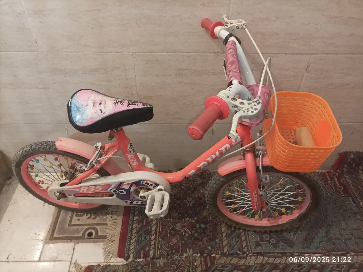 فروش کیف کفشدوزکی و دوچرخه|دوچرخه، اسکیت، اسکوتر|کیار, |دیوار