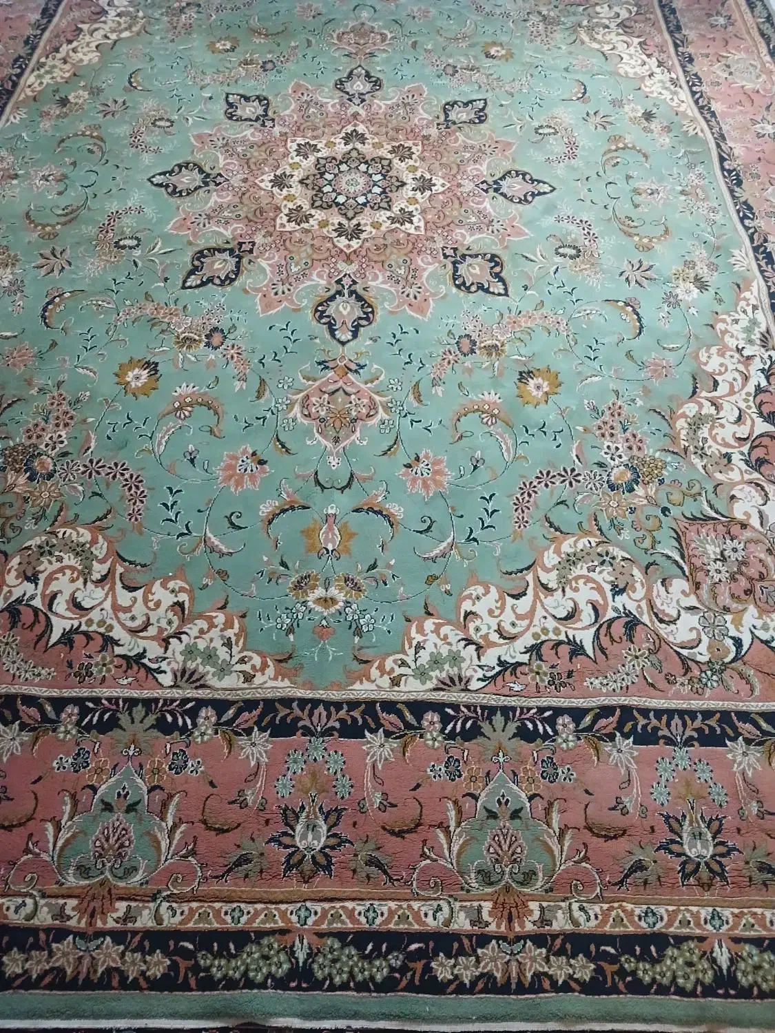 فرشه قرمز ۱۲ متری نخ اصل۷۰۰شونه|فرش|بهشهر, |دیوار