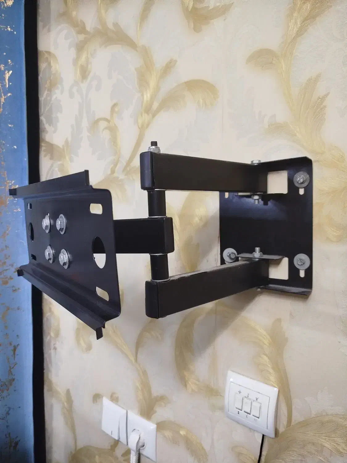 پایه (براکت)تلویزیون متحرک|تلویزیون و پروژکتور|قم, پردیسان|دیوار