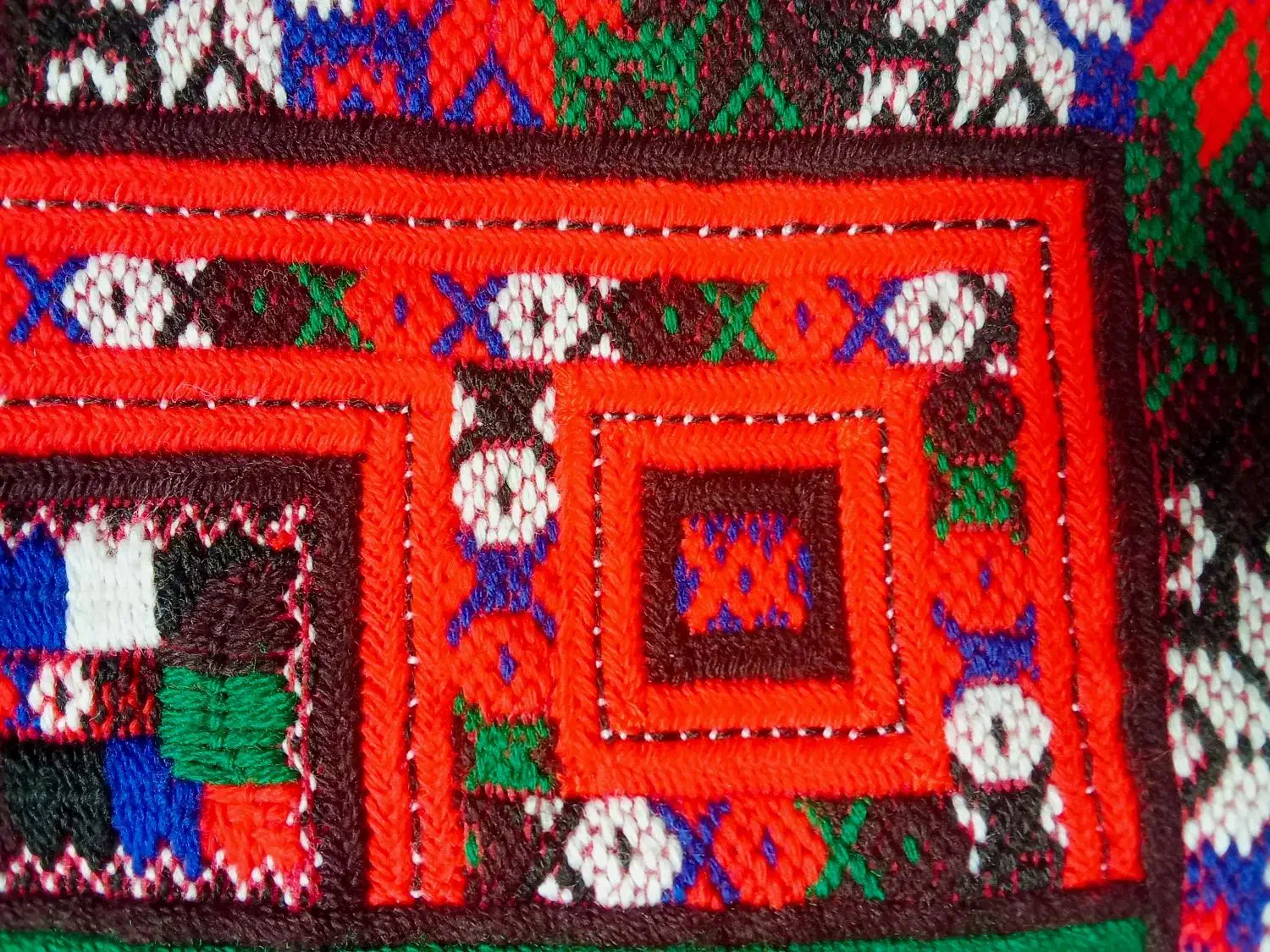 دوخت کلا پرایز پذیرفته میشود|لباس|سیب و سوران, |دیوار