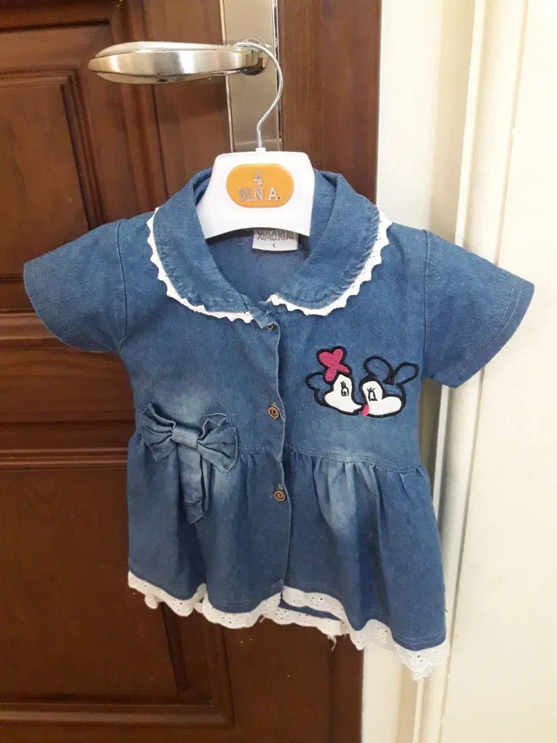 لباس دخترانه ۴ سال از هر کدام دو عدد|کفش و لباس بچه|رشت, معلم|دیوار