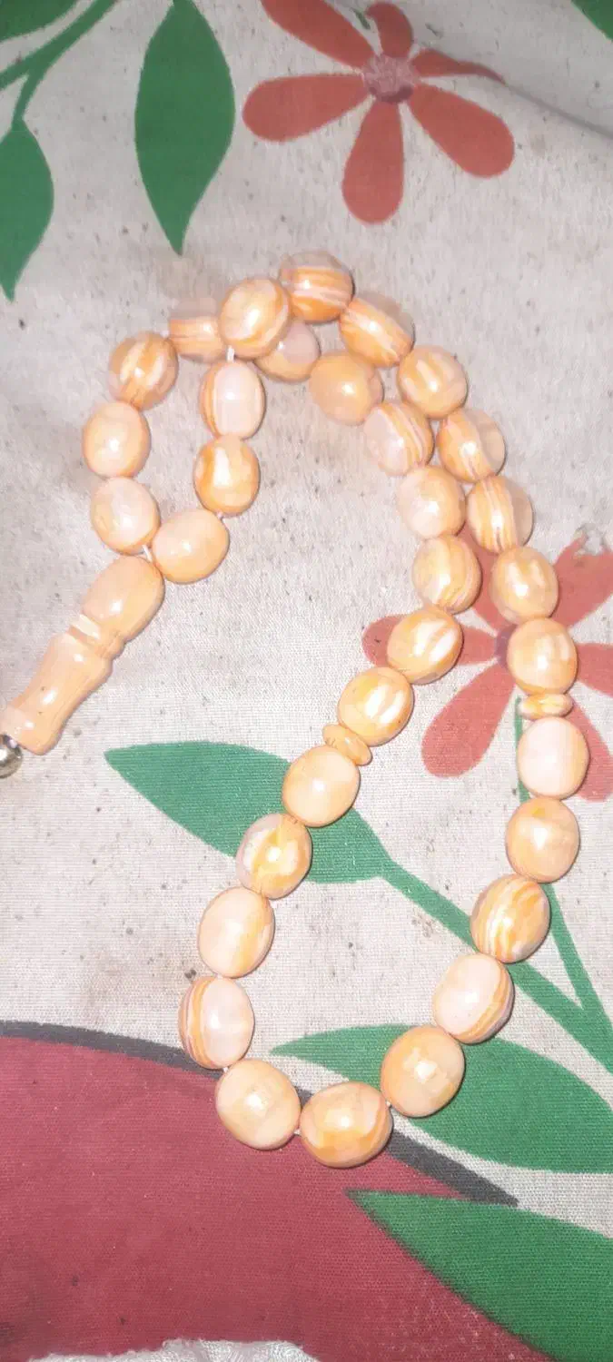 تسبیح سنگی قشنگ قدیمی|کلکسیون و سرگرمی|تربت جام, حافظ|دیوار