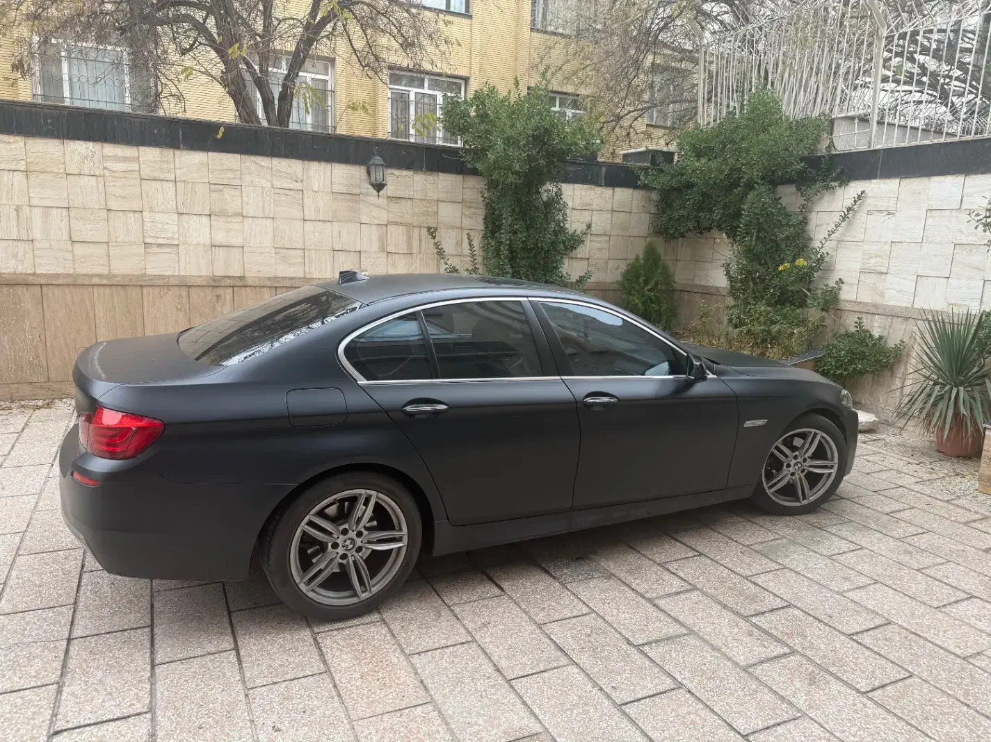 بی ام و۲۰۱۳مشکی تمیز|خودرو سواری و وانت|مشهد, هفت تیر (آب و برق)|دیوار