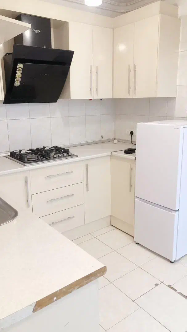 سوییت آپارتمان مبله.خانه روزانه ساعتی صادقیه گلشهر|اجارهٔ کوتاه‌مدت آپارتمان و سوئیت|بندرعباس, |دیوار