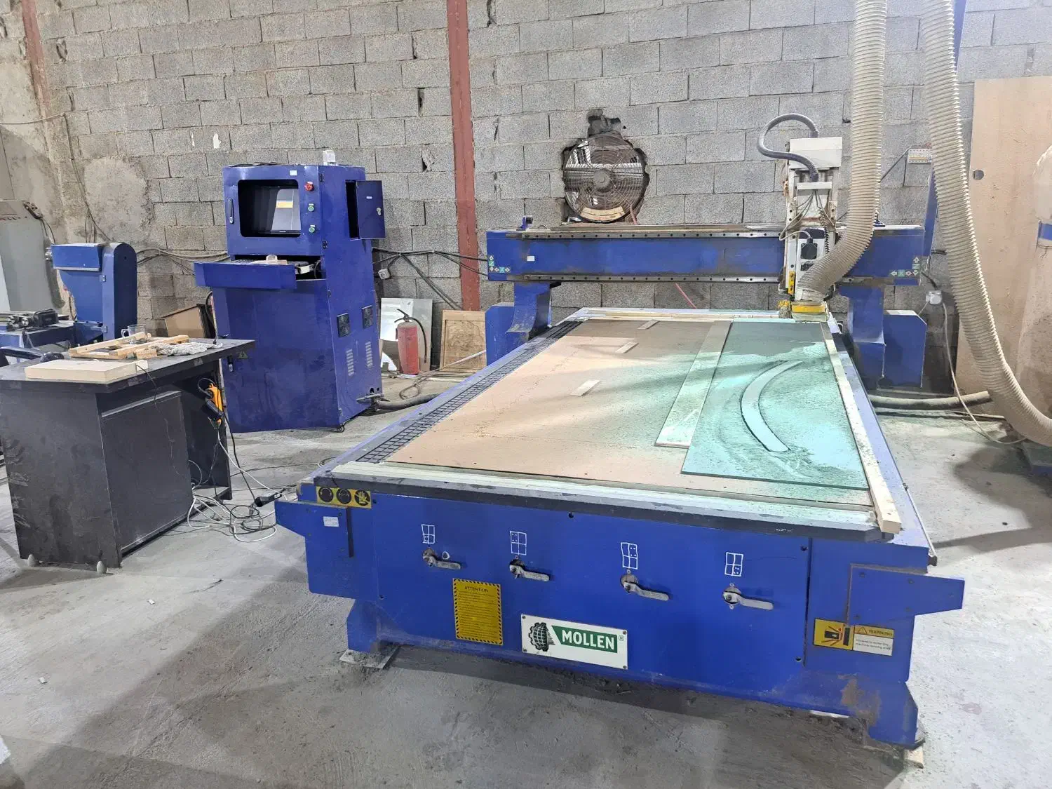 سی ان سی ۲۵۰در ۱۳۰ درب نجاری|ماشین‌آلات صنعتی|سلماس, |دیوار