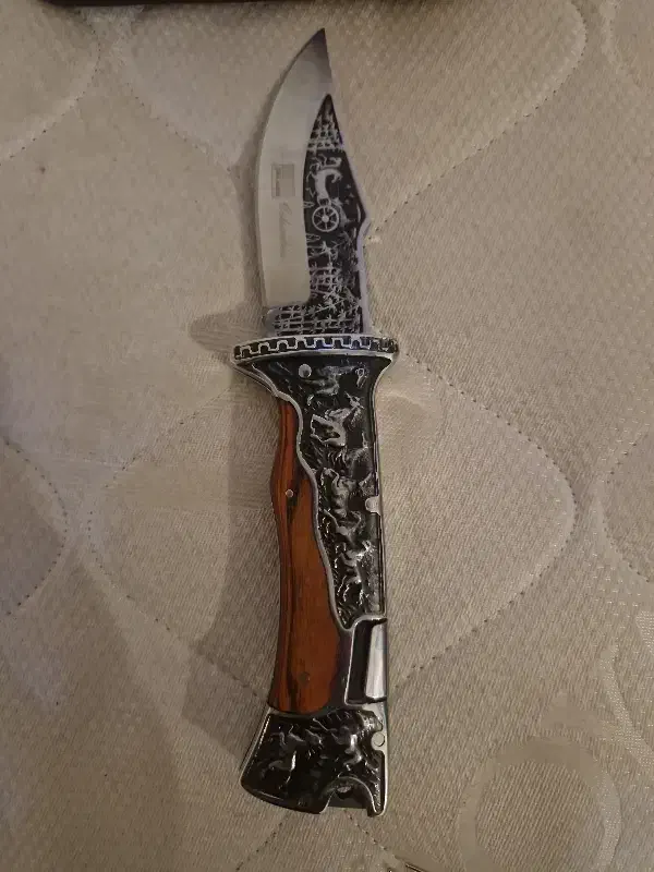 چاقوی فوق کمیاب اصل کلمبیا|کلکسیون اشیاء عتیقه|تبریز, |دیوار