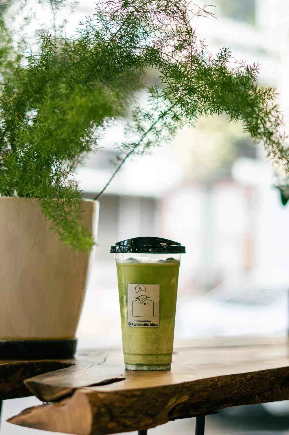 استخدام نیروی خانوم جوان همراه با آموزش رایگان|استخدام خدمات فروشگاه و رستوران|لاهیجان, شقایق|دیوار