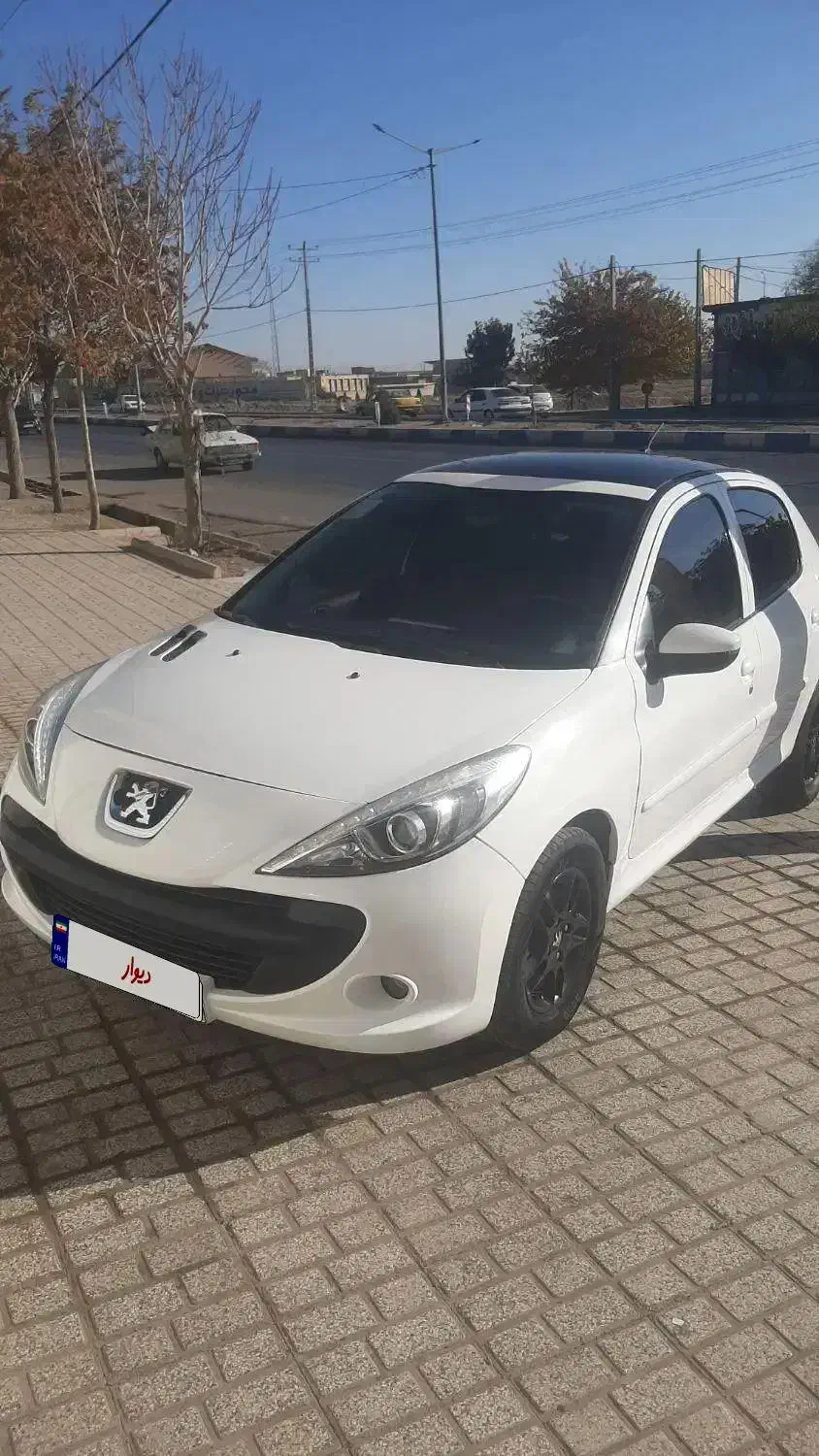 ۲۰۷ پانا ۱۴۰۱|خودرو سواری و وانت|تربت‌حیدریه, باغ سلطانی|دیوار