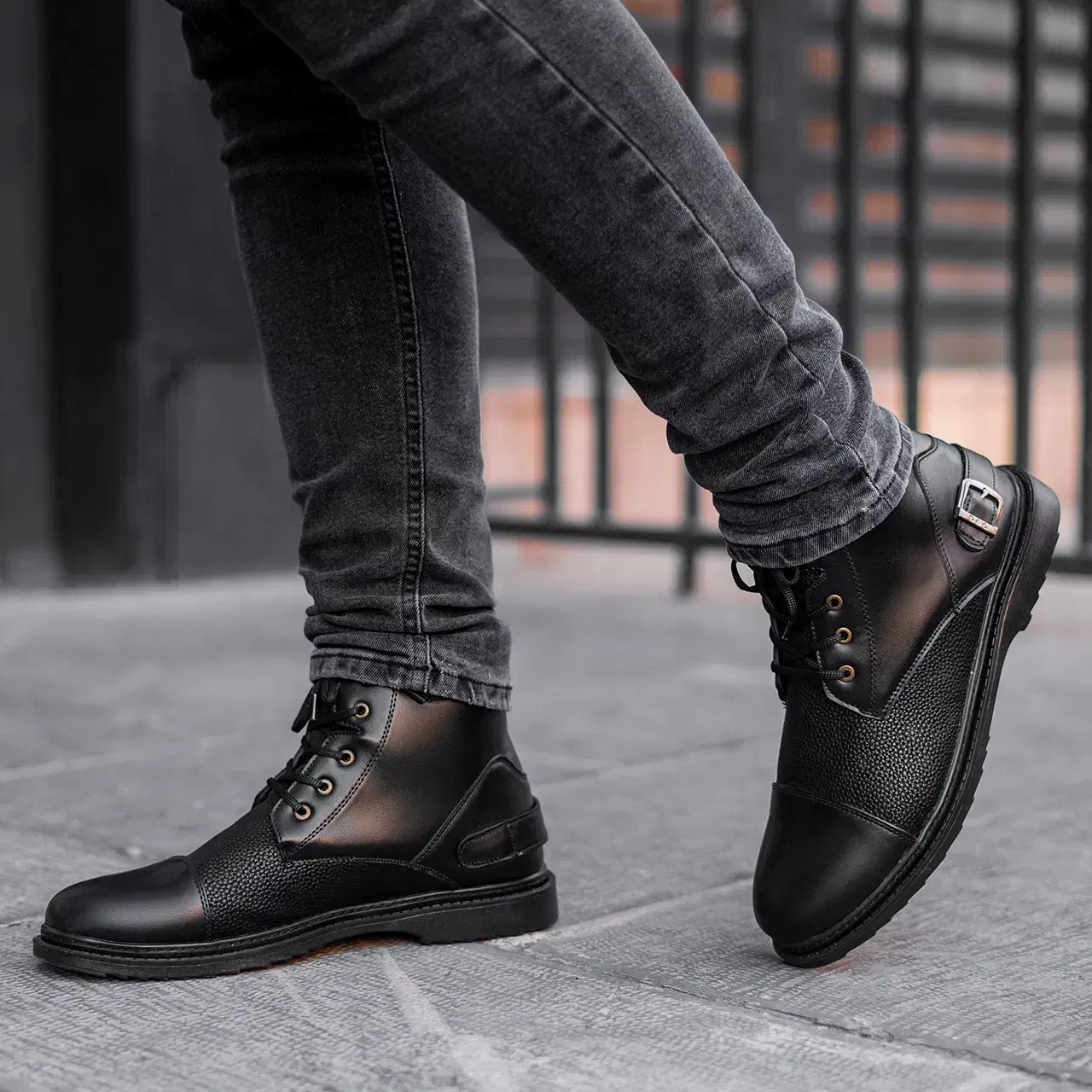 نیم بوت مردانه با کیفیت تضمینی|کیف، کفش، کمربند|رشت, منظریه|دیوار