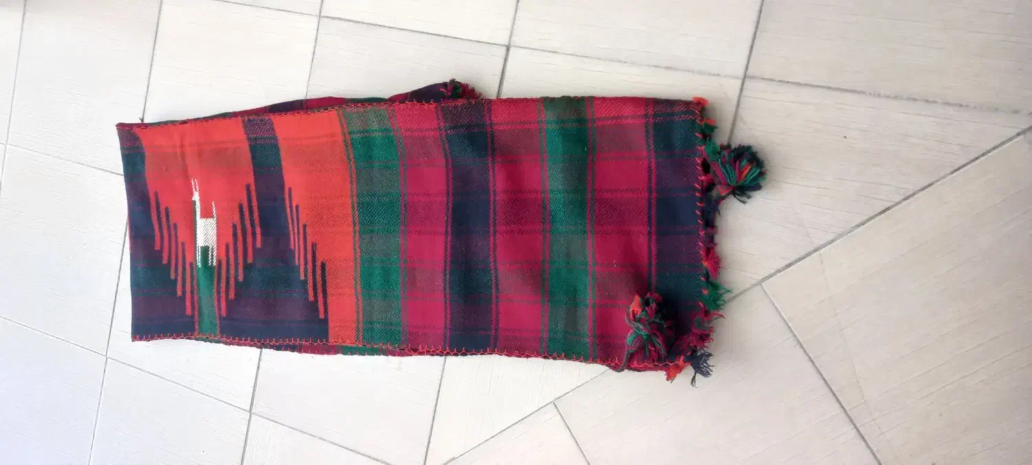 موج قدیمی دستباف|گلیم، جاجیم، گبه|سنندج, |دیوار