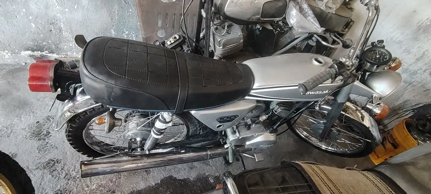 کاوازاکی 100|موتورسیکلت|نجف‌آباد, صالح آباد|دیوار