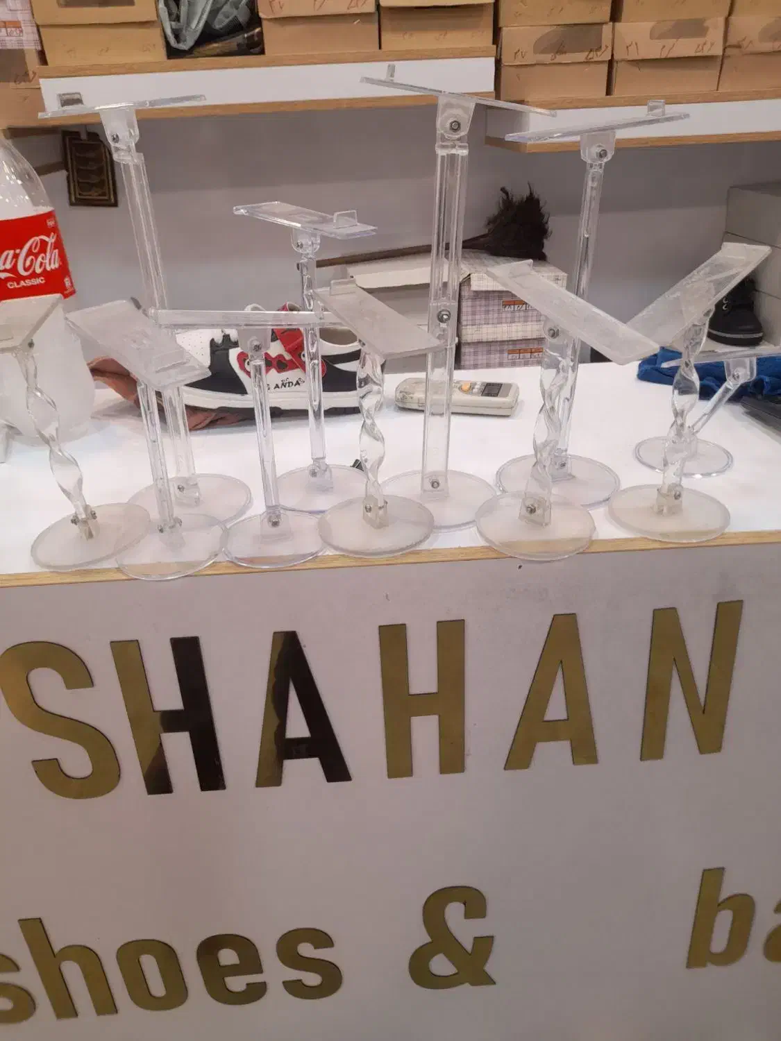 نگهدارنده کفش در ویترین|فروشگاه و مغازه|اسلامشهر, شهرک مفیدی|دیوار