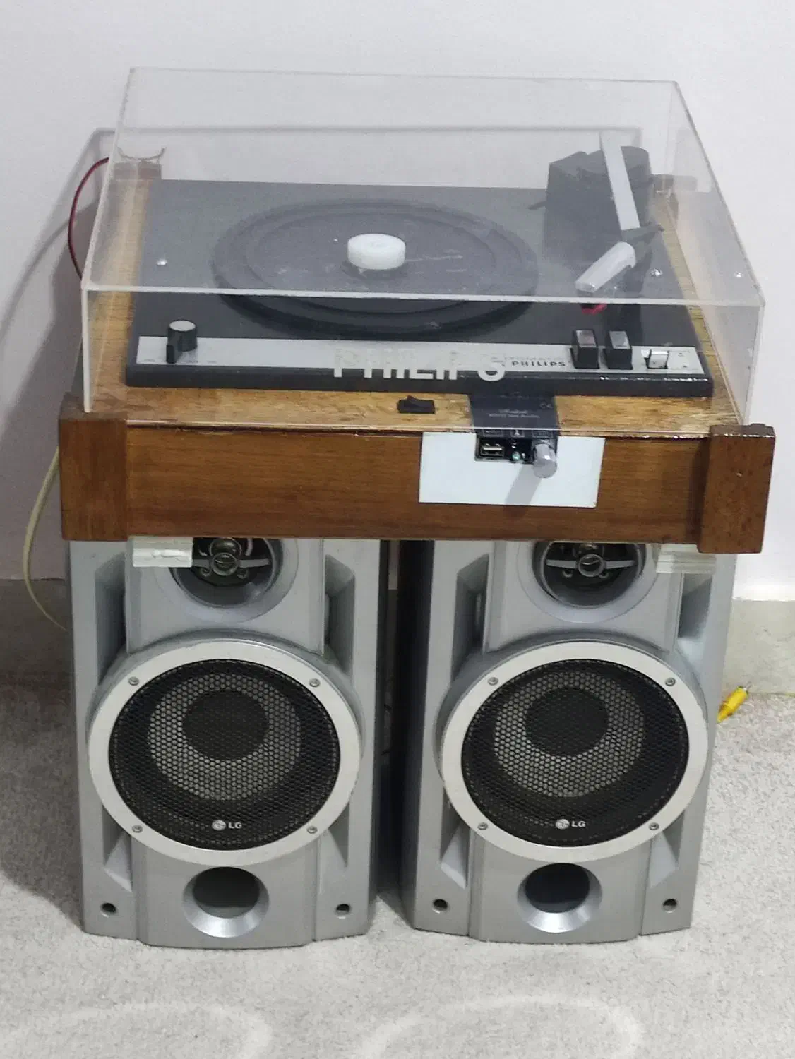 گرامافون فلیپس هلندی|سیستم صوتی خانگی|بهبهان, |دیوار