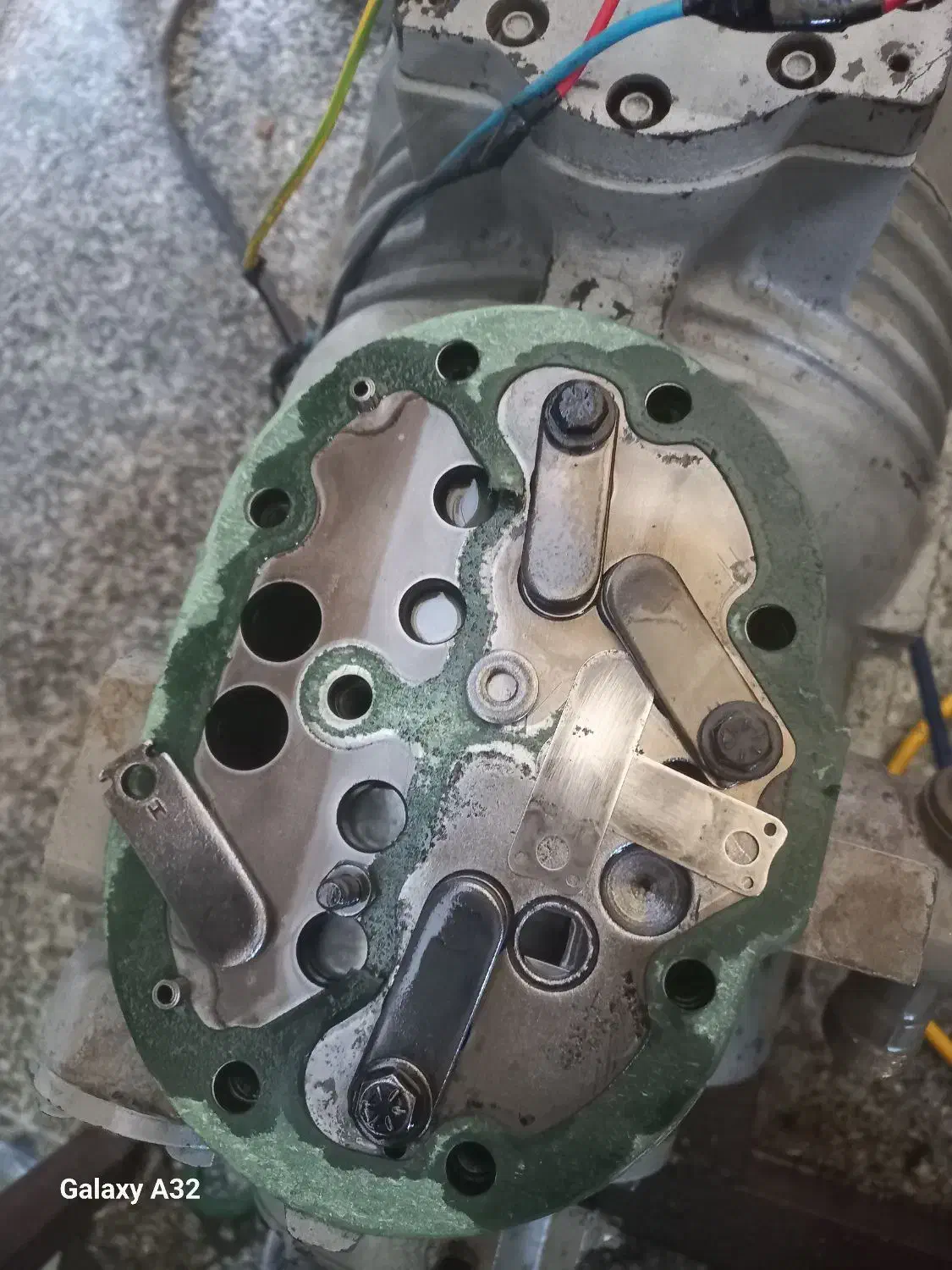 سردخانه صنعتی|ماشین‌آلات صنعتی|شیراز, بریجستون|دیوار