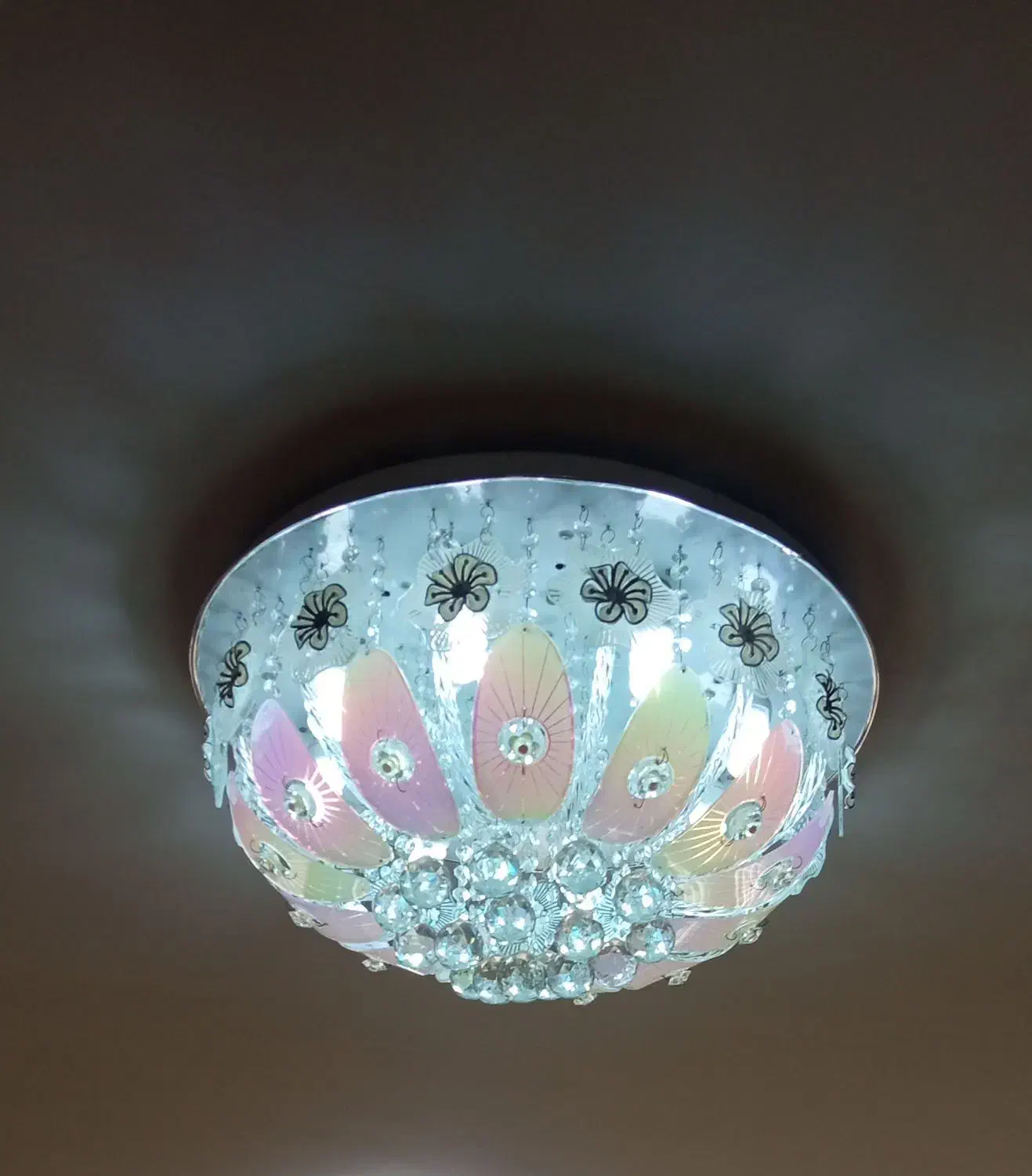 لوستر سقفی|لوستر و چراغ آویز|رشت, اسماعیل آباد|دیوار