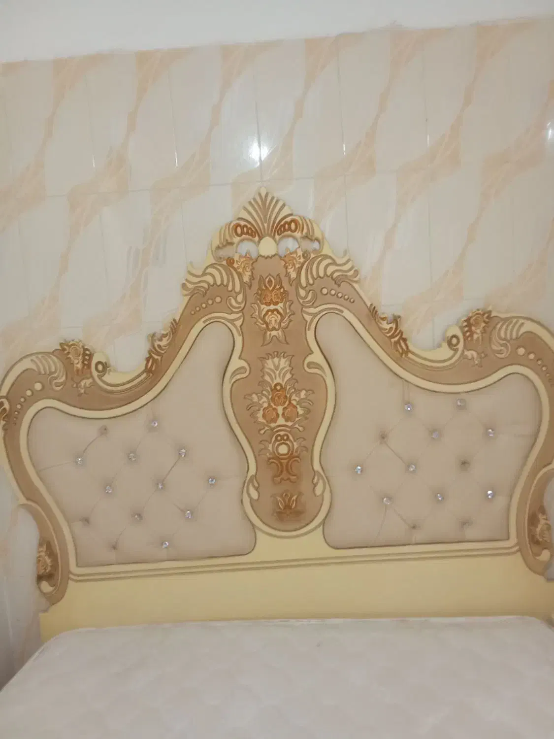 تخت خواب دو نفره|تخت و سرویس خواب|میاندوآب, |دیوار