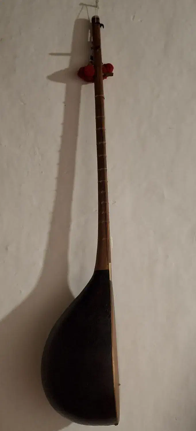 دوتار|سازهای سنتی|قوچان, |دیوار