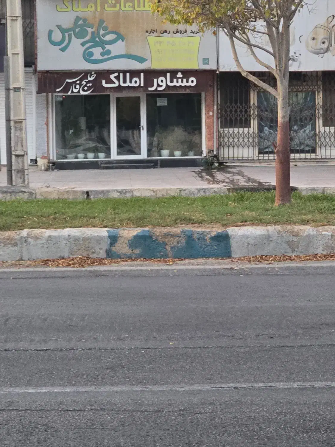 فروش یک باب مغازه ۳۴ متری خ شهید ماهینی بهمنی|فروش مغازه و غرفه|بوشهر, |دیوار