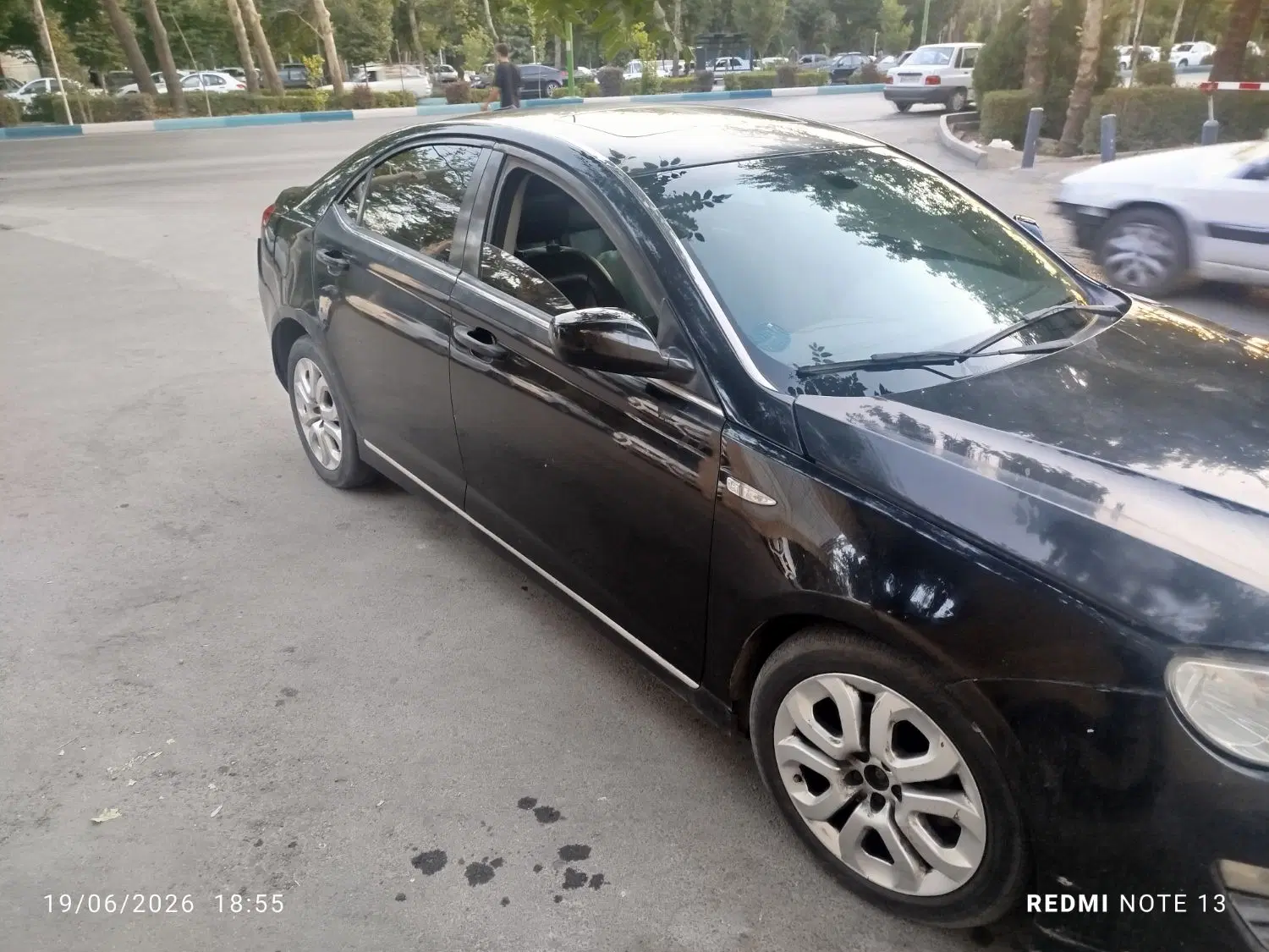 mg 550|خودرو سواری و وانت|اصفهان, پارک ایثارگران|دیوار
