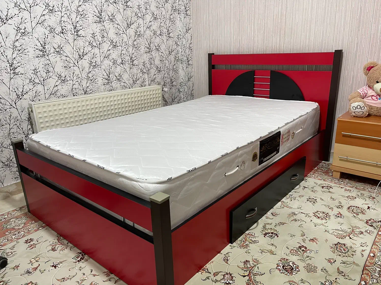 سرویس خواب نو|تخت و سرویس خواب|کرمانشاه, |دیوار