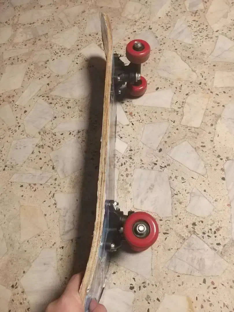 اسکیت برد چهارچرخ|دوچرخه، اسکیت، اسکوتر|رشت, بلوار گیلان|دیوار