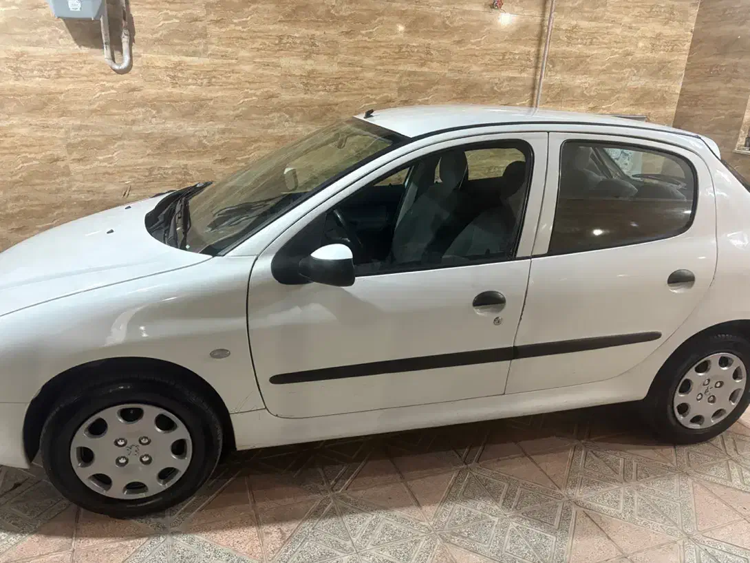 206 تیپ5|خودرو سواری و وانت|کرمان, |دیوار