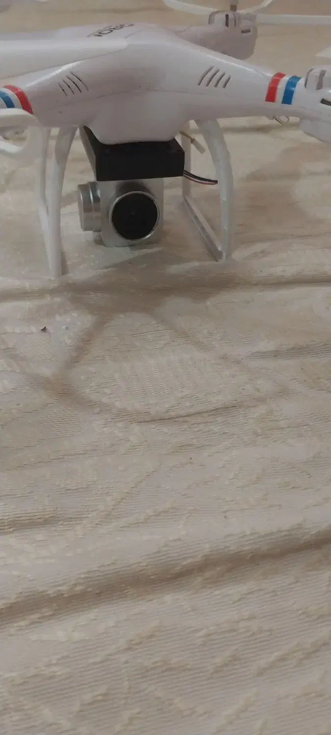 پهپاد دوربین دار|دوربین عکاسی و فیلم‌برداری|محمدشهر, همایون ویلا|دیوار