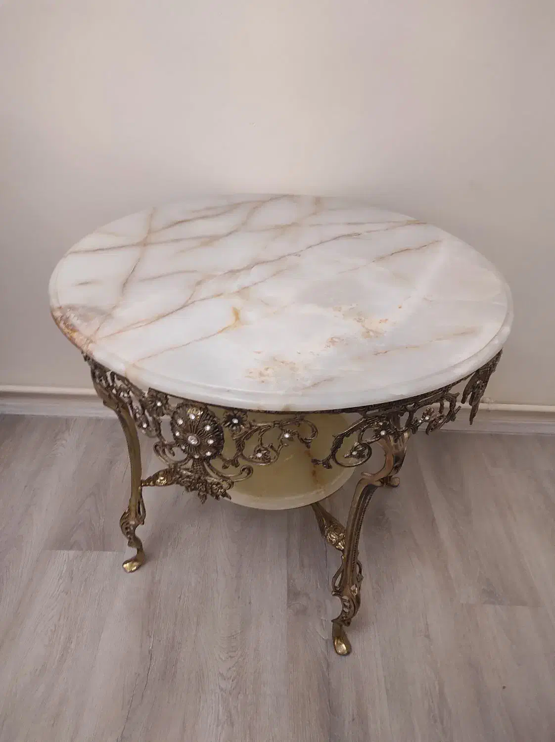 میز برنزی|میز تلفن|تبریز, |دیوار