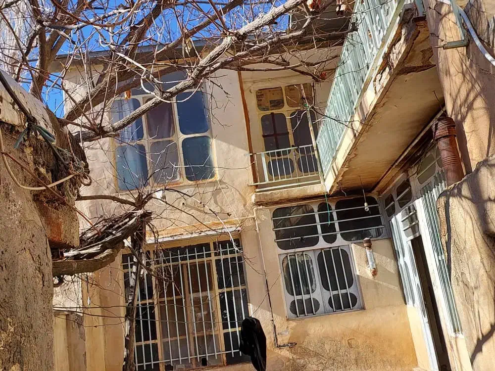 فروش منزل کلنگی در مرکزشهر اردکان|فروش خانه و ویلا|سپیدان, |دیوار