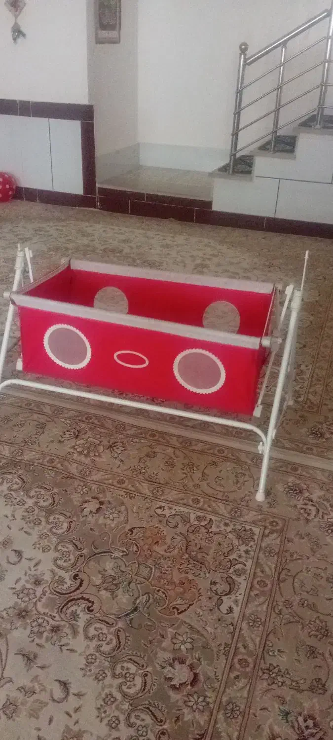 گهواره|اسباب و اثاث بچه|الشتر, |دیوار