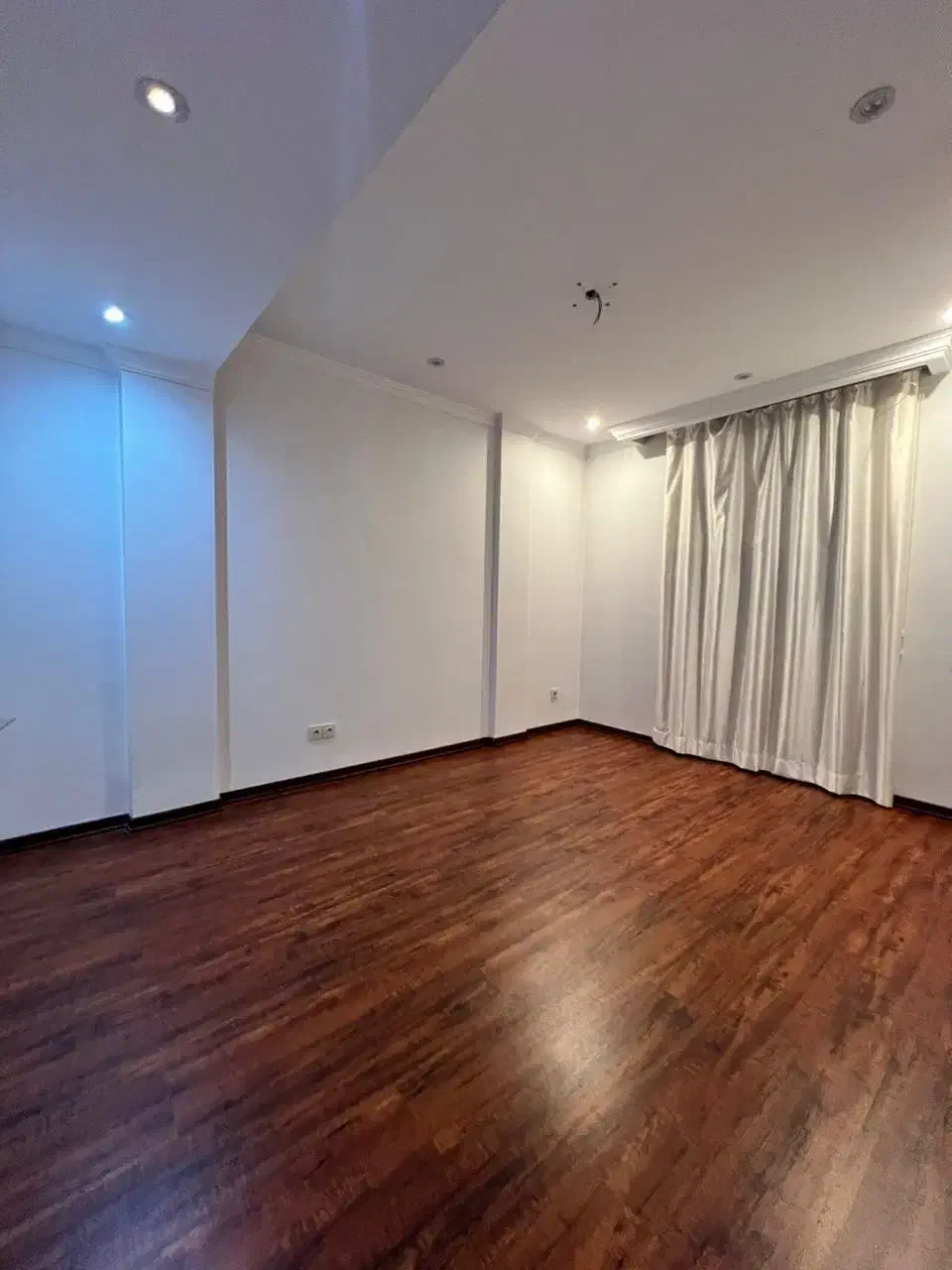 120متر/تکواحدی/۲ خواب/نور جنوب