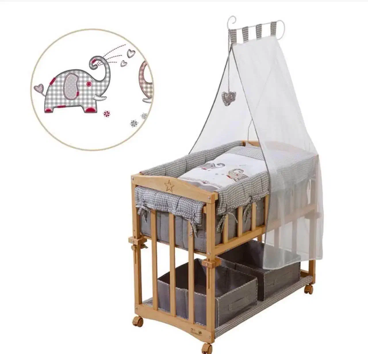 تخت نوزاد کنار مادر|تخت و صندلی بچه|کرمانشاه, |دیوار