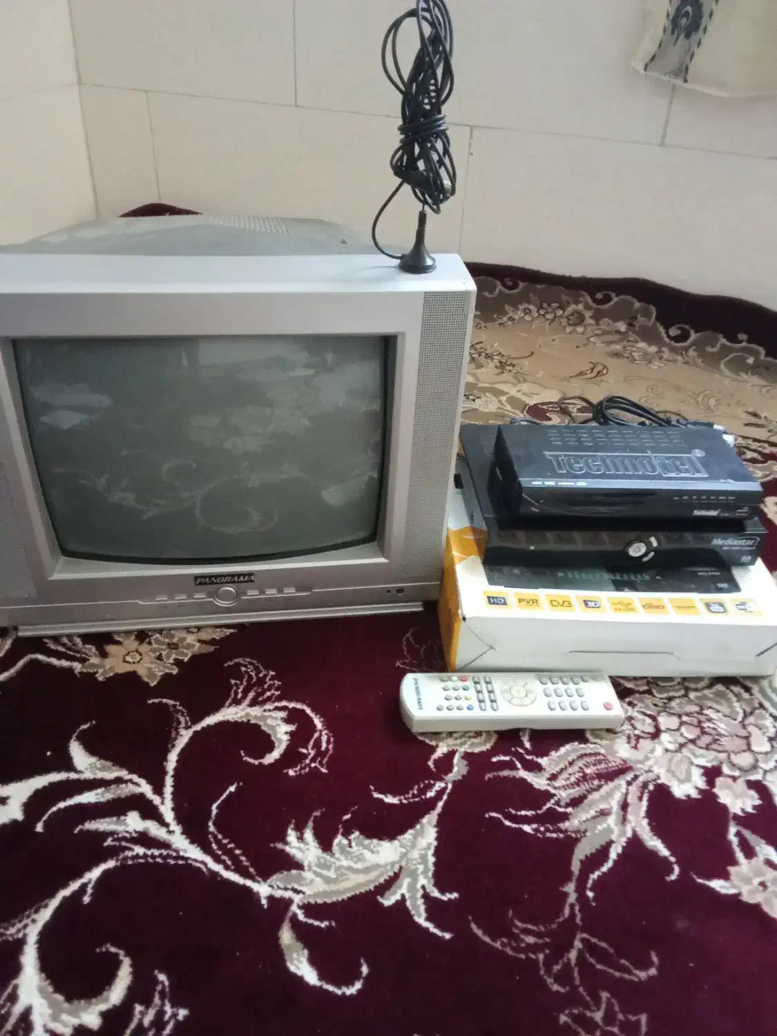 تلویزیون ۱۴ رنگی|تلویزیون و پروژکتور|علی‌آباد کتول, |دیوار