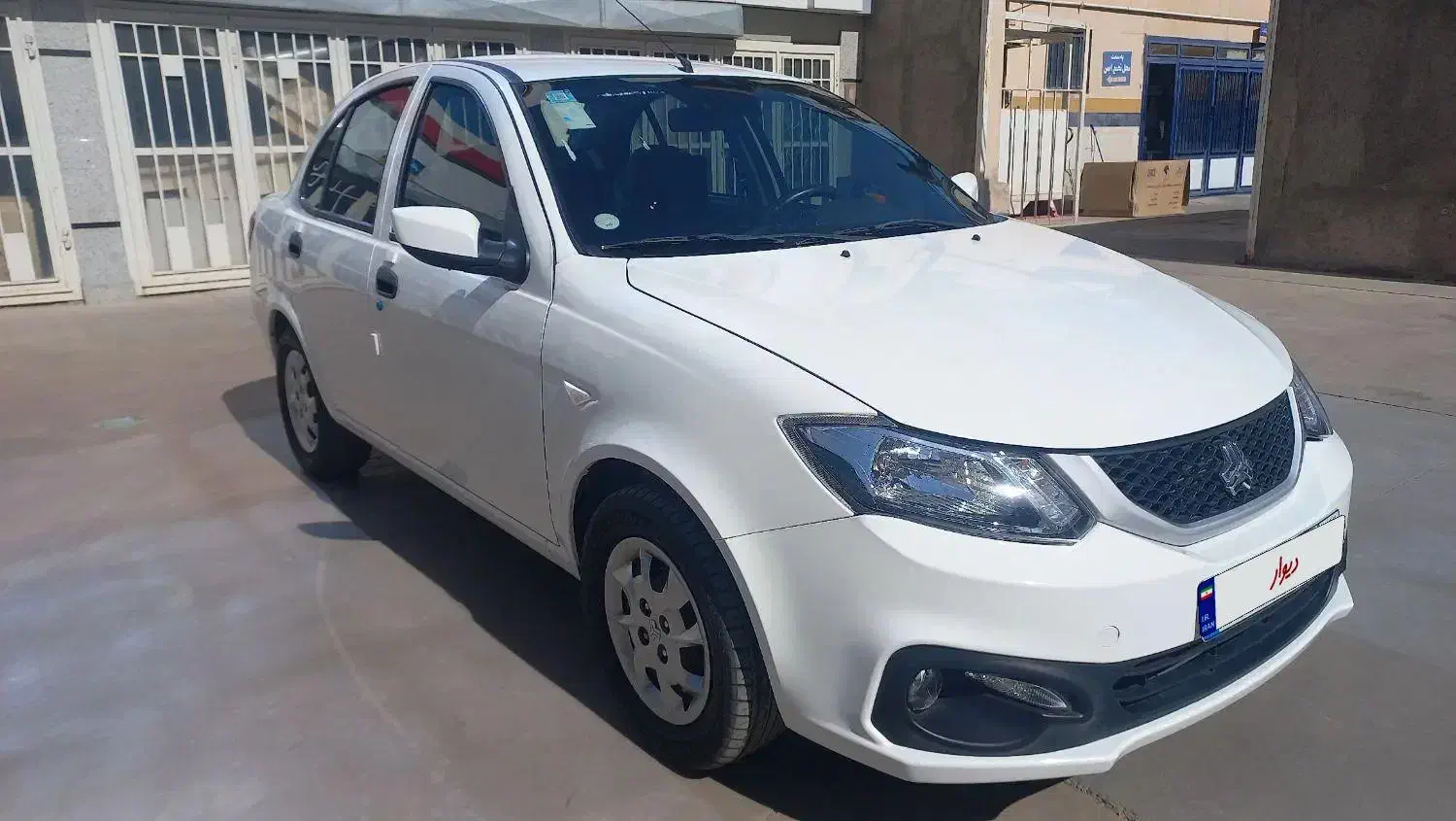 ساینا S|خودرو سواری و وانت|بیرجند, |دیوار