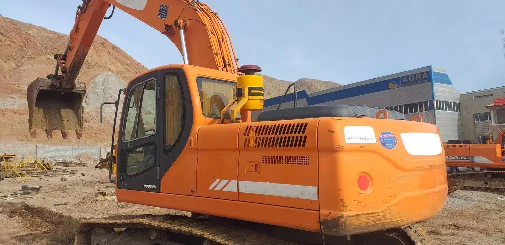 خاکبرداری خا‌ک ریزی|خدمات پیشه و مهارت|باسمنج, |دیوار