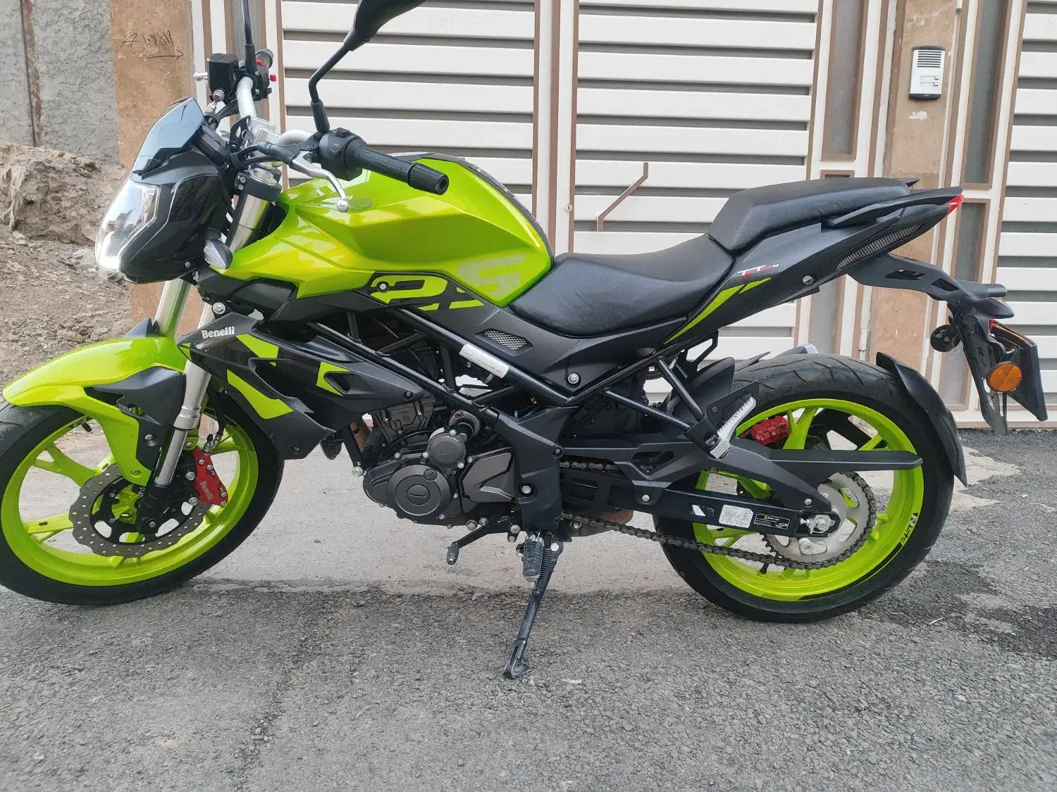 بنلی 250تک|موتورسیکلت|بروجرد, |دیوار