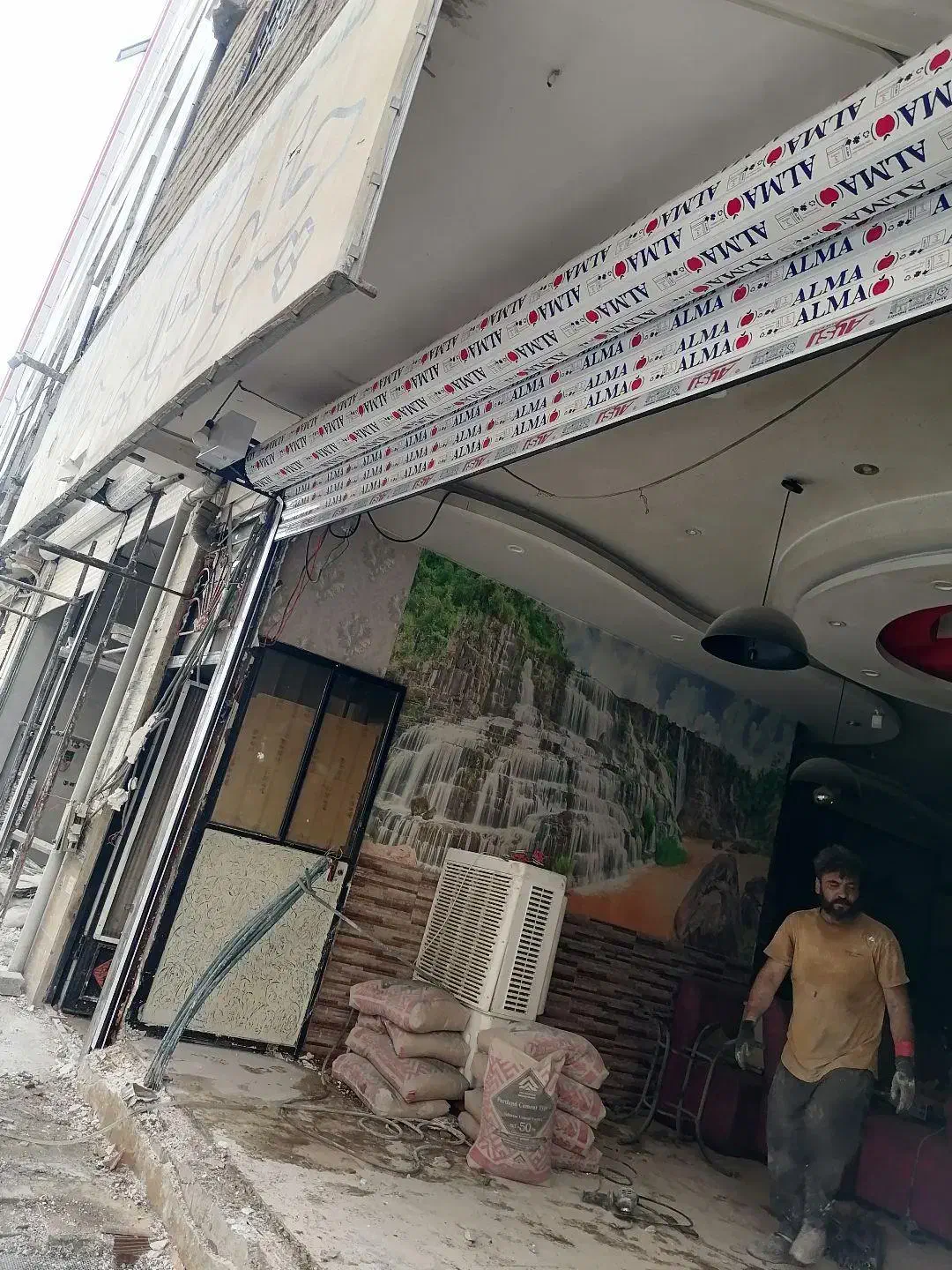 نصب وتعمیرکرکره برقی و کرکره دستی|خدمات پیشه و مهارت|چهاردانگه (تهران), |دیوار