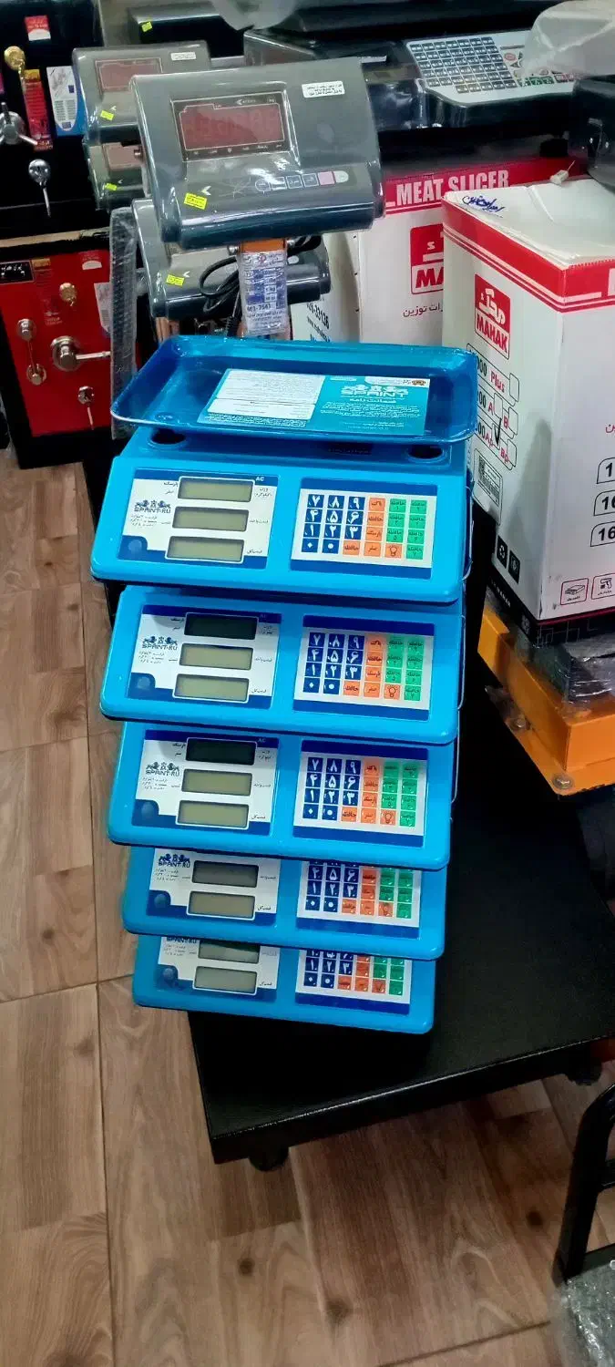 ترازو رومیزی بدون علمک شارژی باتری دار|فروشگاه و مغازه|لاهیجان, بازکیاگوراب|دیوار