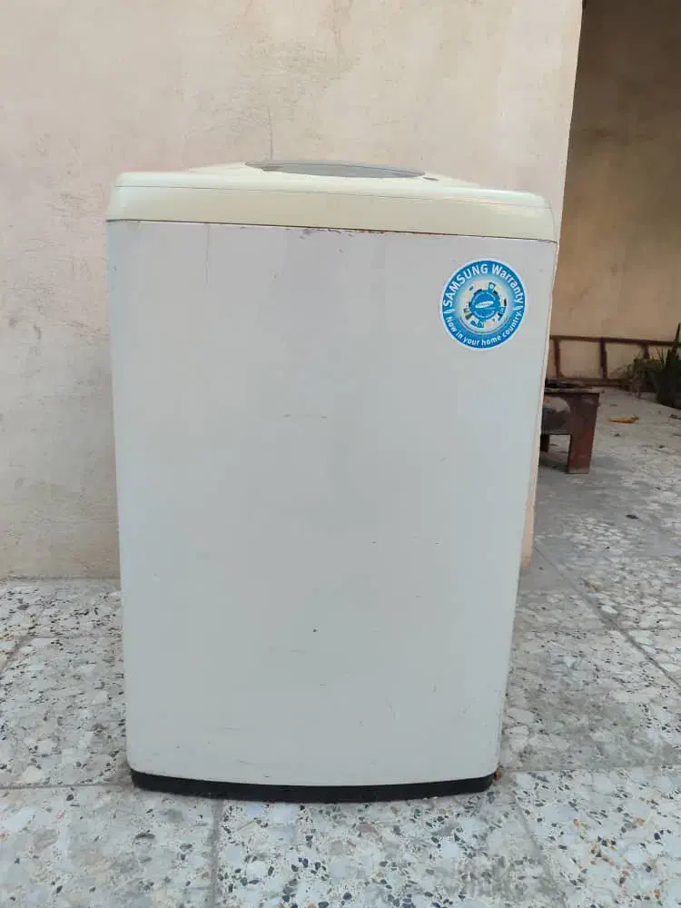 لباسسویی|ماشین لباسشویی و خشک‌کن لباس|بندرعباس, |دیوار