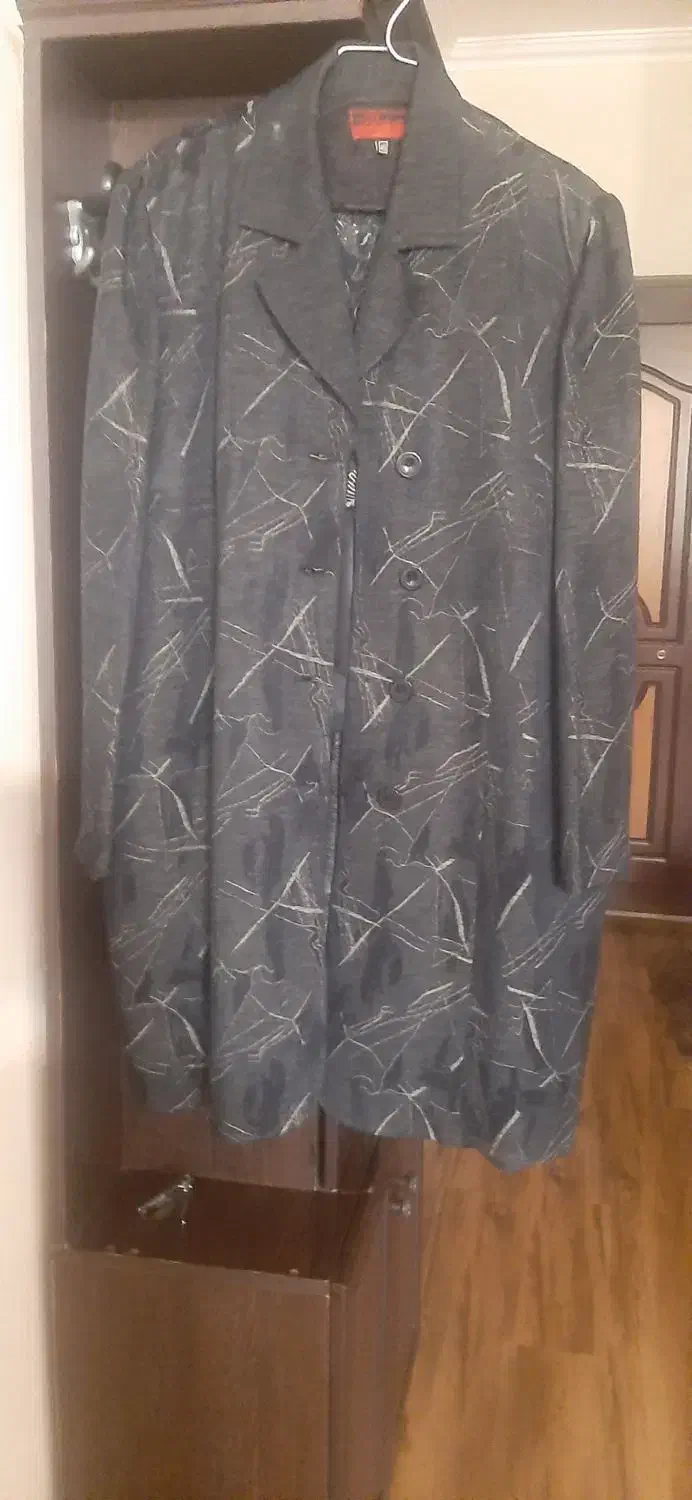 لباس مجلسی|لباس|یزد, |دیوار