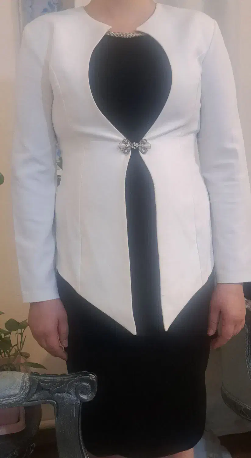 لباس مجلسی|لباس|بومهن, |دیوار