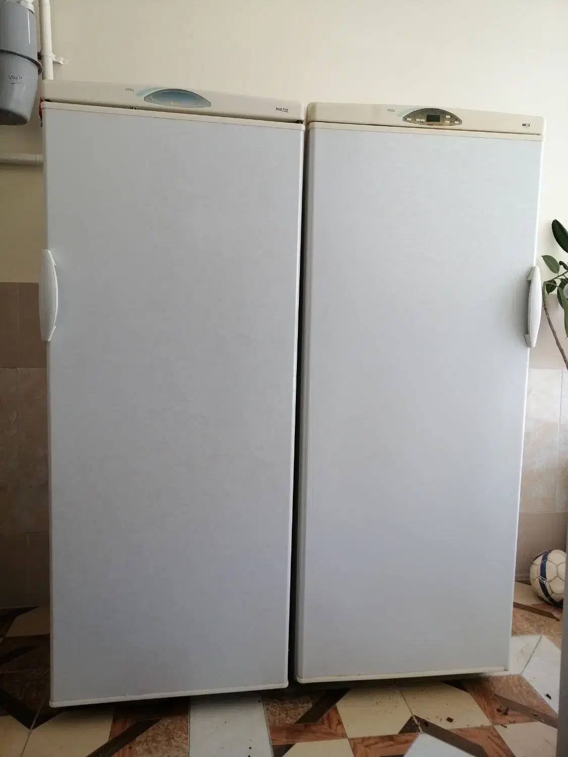 یخچال فریزر|یخچال و فریزر|میانه, |دیوار