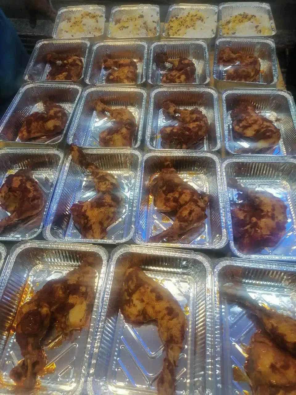 غذا|خوردنی و آشامیدنی|قم, باغ شریفی|دیوار