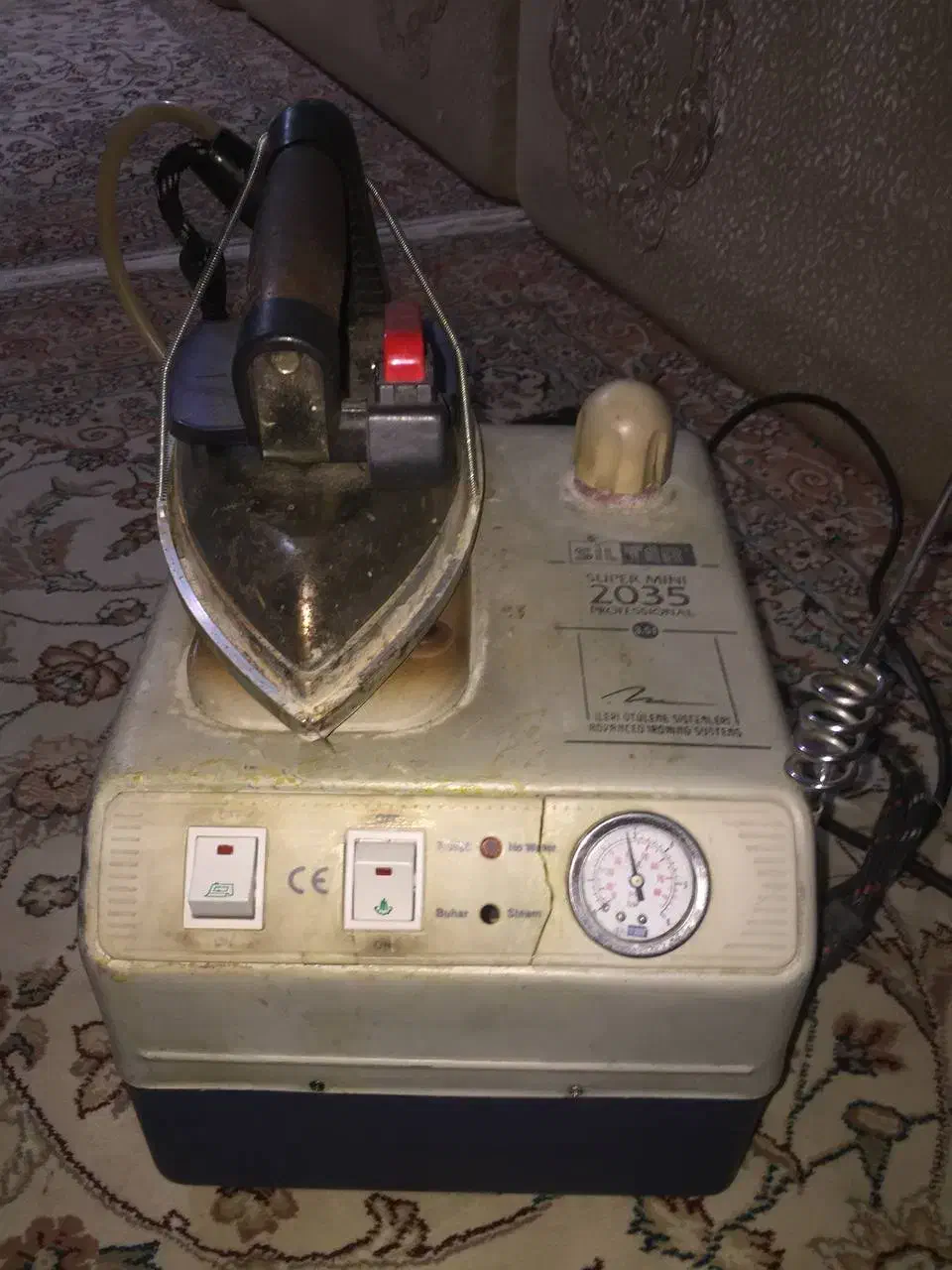 لوازم خیاطی|چرخ خیاطی و ریسندگی|سنندج, |دیوار