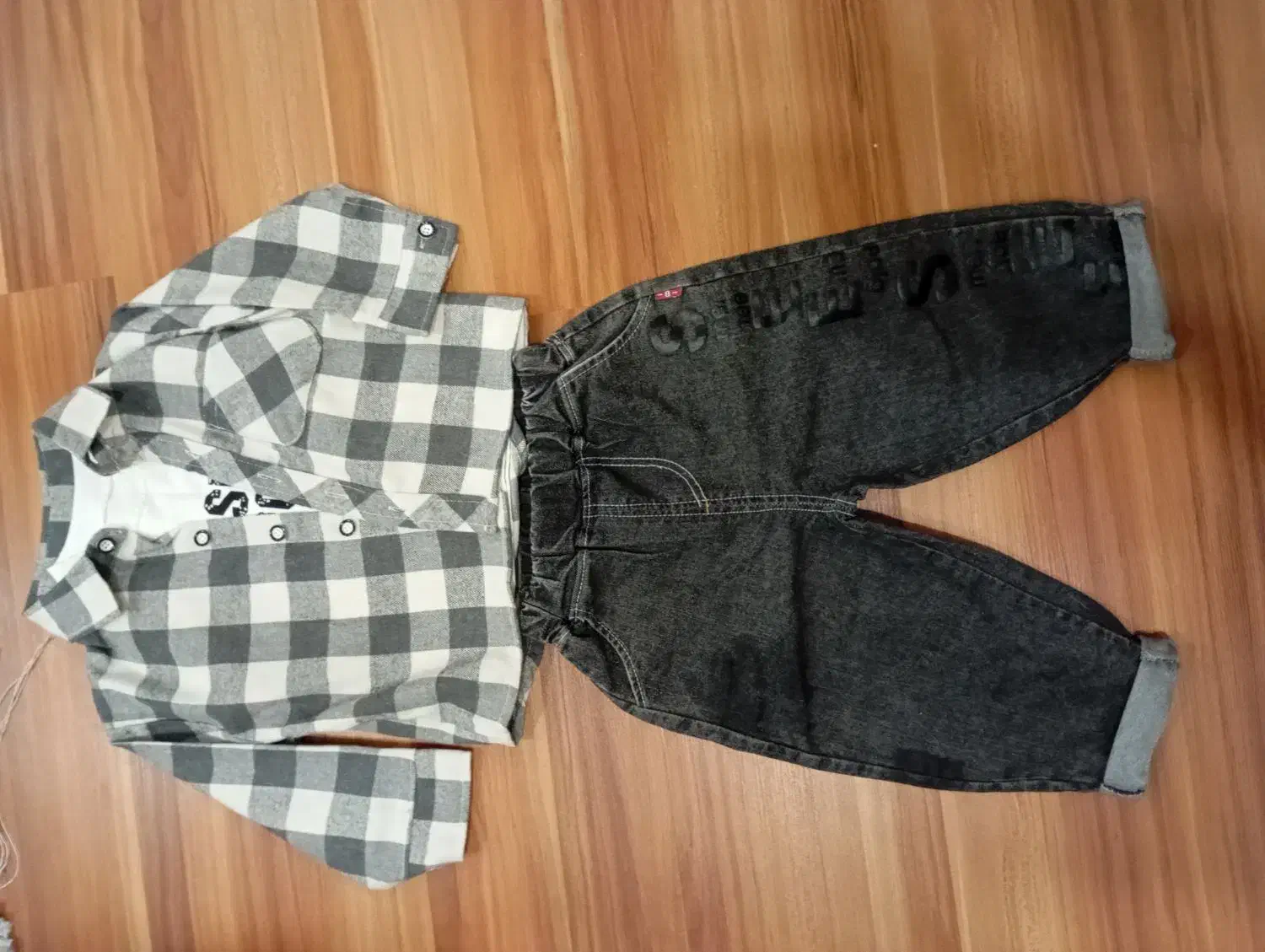 لباس سه تیکه بچه واداتی نو|کفش و لباس بچه|اندیشه, شهرک کوثر|دیوار