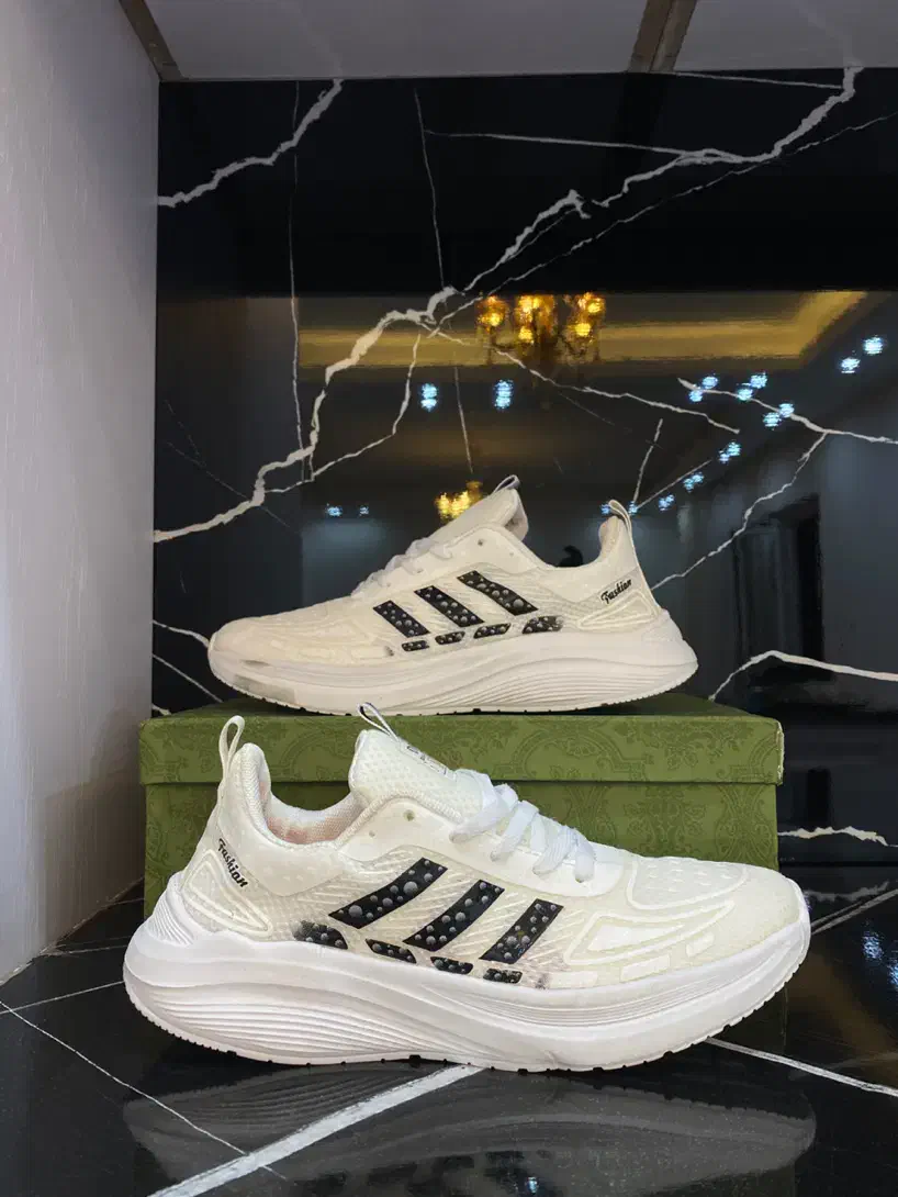 کتونی|کیف، کفش، کمربند|ایلام, |دیوار