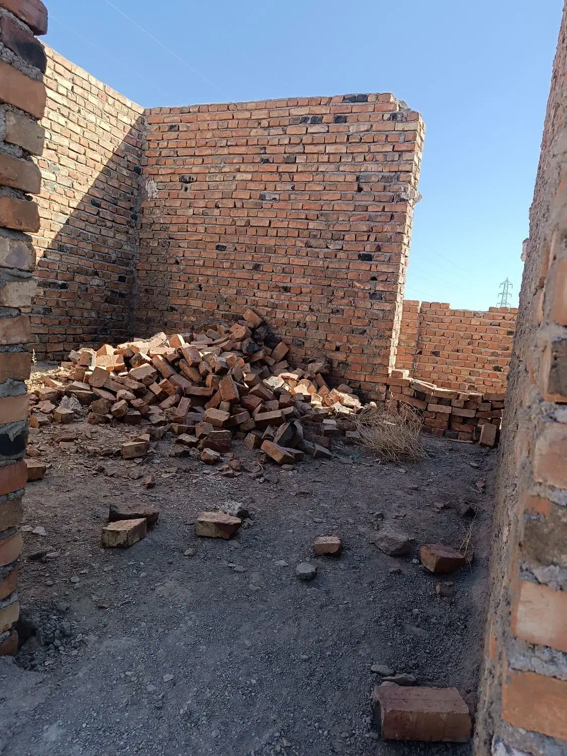 فروشنده|فروش زمین و ملک کلنگی|خاش, |دیوار