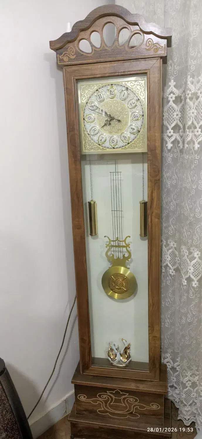 ساعت ایستاده|ساعت دیواری و تزئینی|اهواز, شهدای انتظامی|دیوار