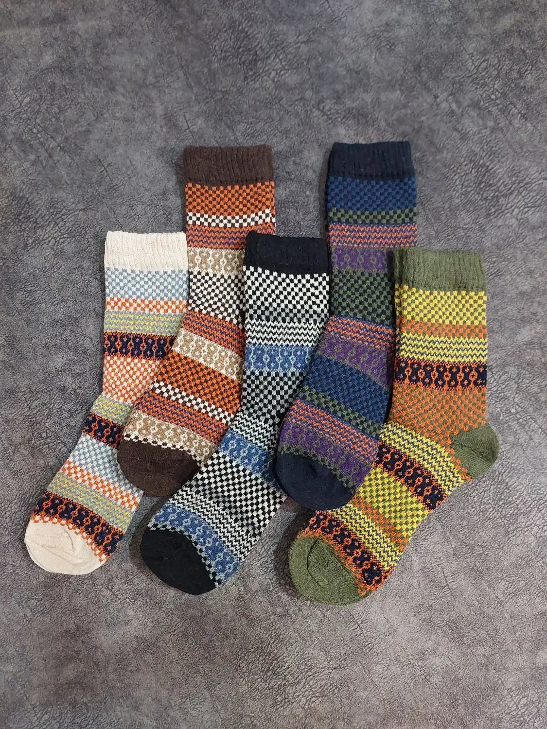 جوراب پشمی وینتیج|لباس|رشت, پل تالشان|دیوار