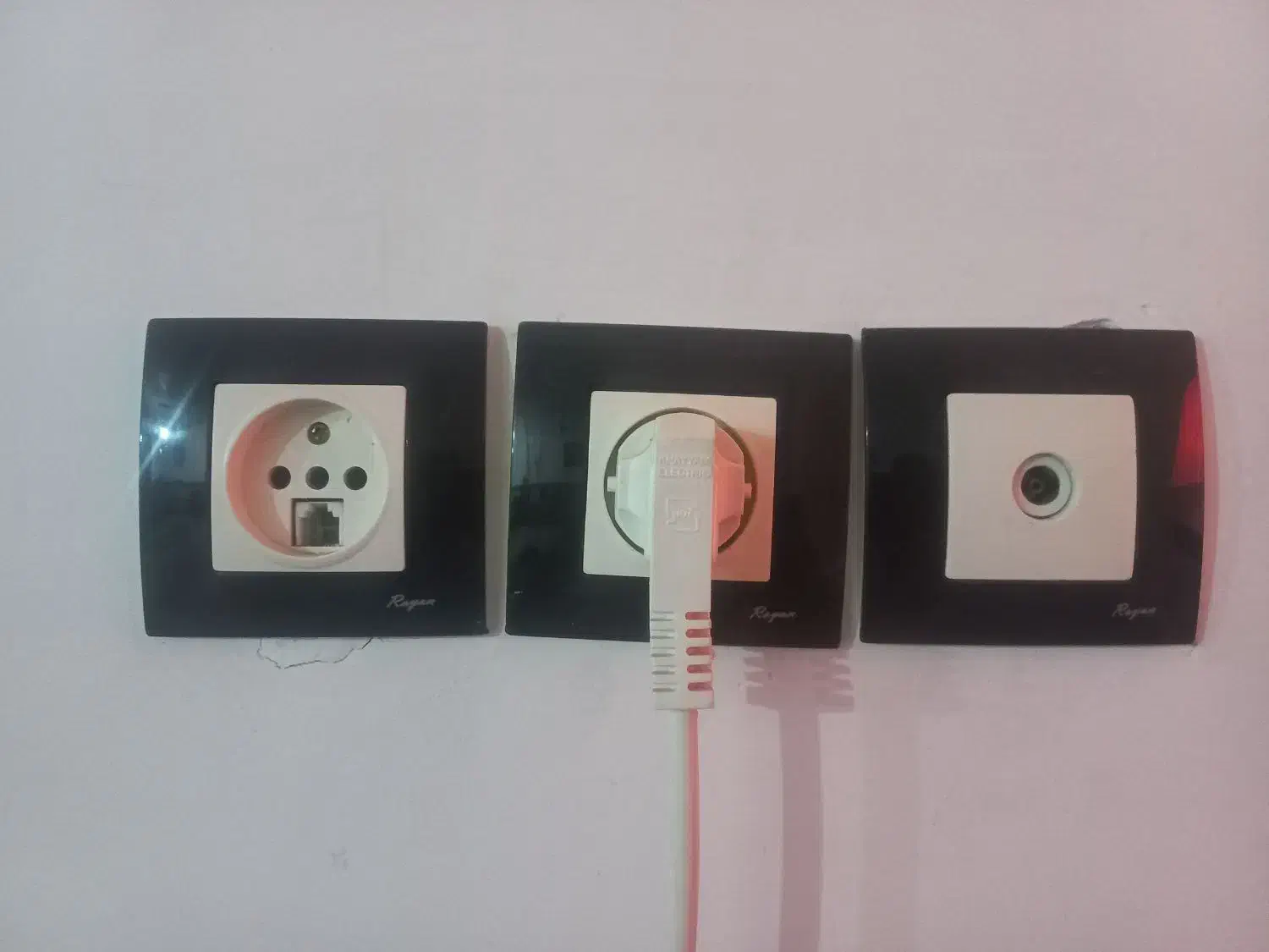 برق ساختمانی|خدمات پیشه و مهارت|نورآباد, |دیوار